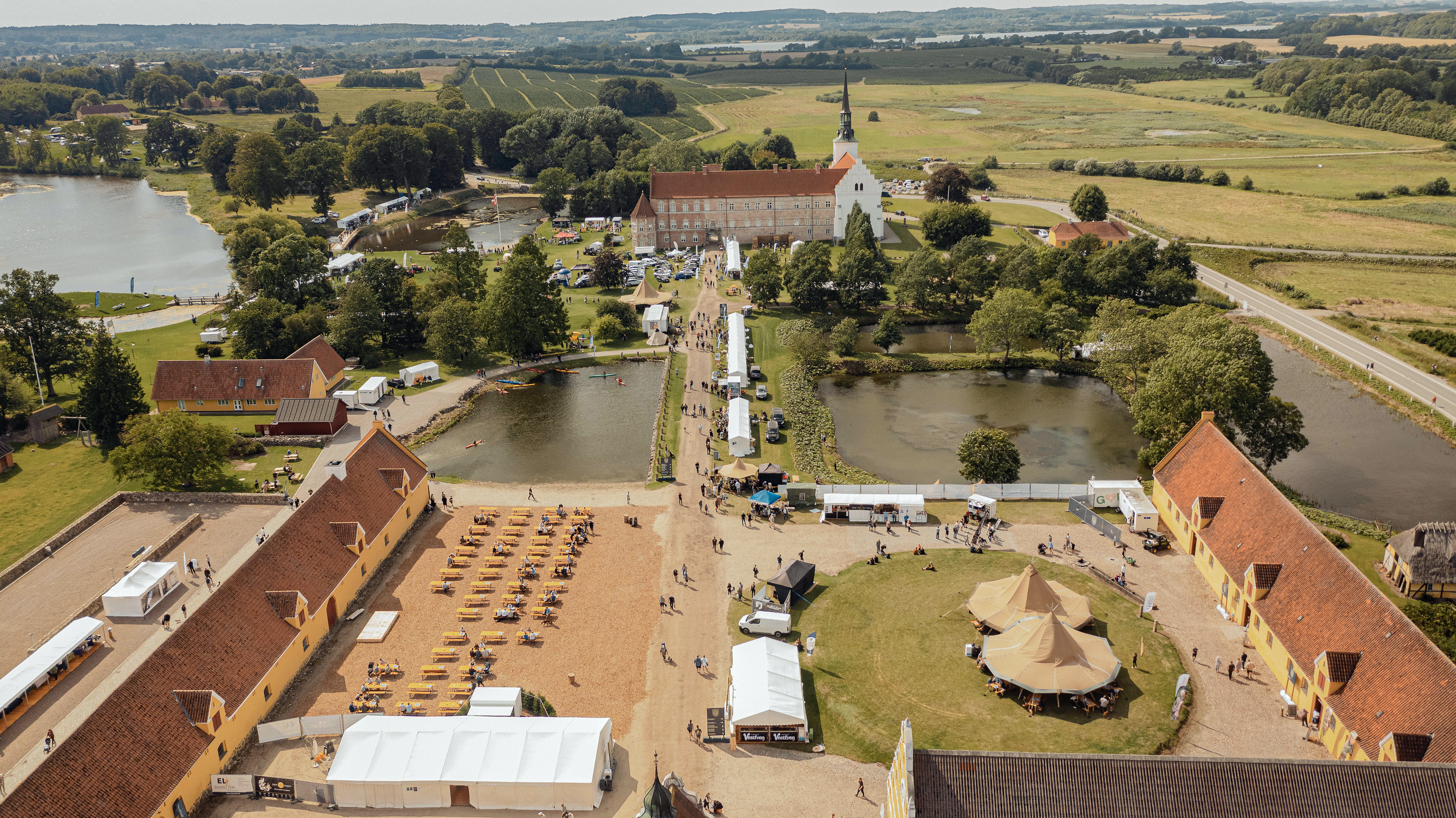 Luftfoto Hele Messen